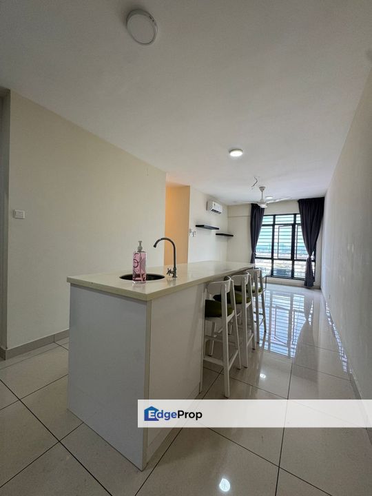 🏢 #ArcAustinHills #FullLoan 公寓出售❤️ 基本家具都在，简单整理就可以直接住👍 , Johor, Johor Bahru
