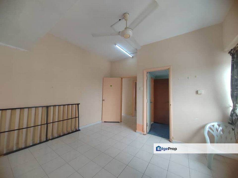 🔥 Larkin这个价位带家具的condo不多😍👍 #Larkin Utama Condominium🏙️ 1168sqft【2+1房2厕】, Johor, Johor Bahru