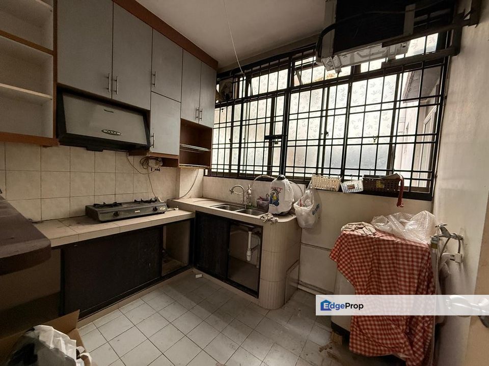 🔥 #Tampoi #Sri Akasia FULL LOAN + 装修好的unit❤️😎  有巴士可到CIQ🚌, Johor, Tampoi