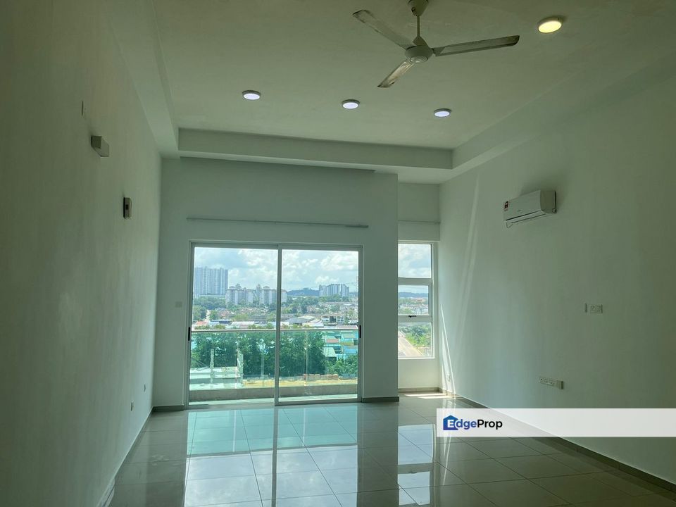 🔥低门槛投资‼️ #Megah Ria 市区 #D’Carlton Studio公寓🏙️ 靠近EDL通勤新加坡很方便🚗, Johor, Masai