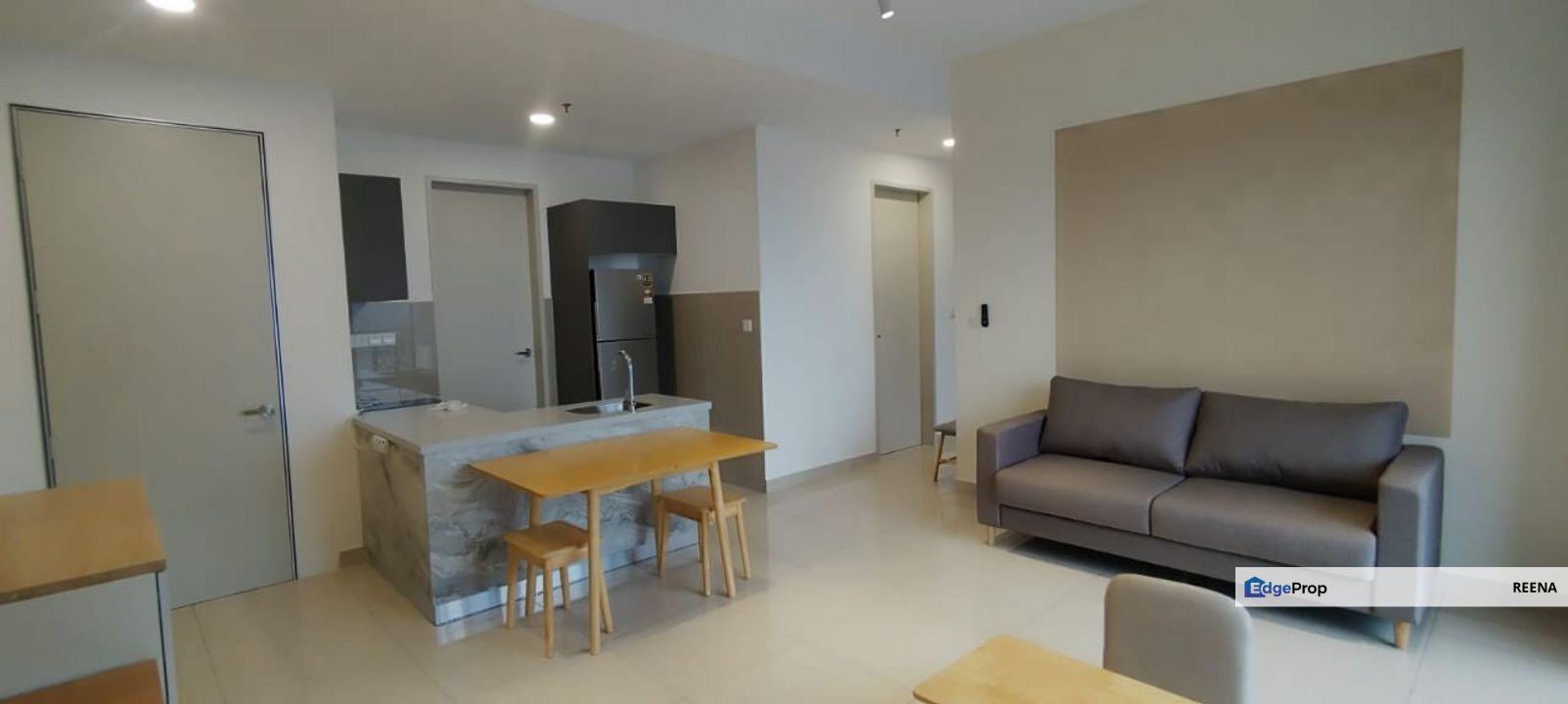 2+1 Bedroom at Trion2@KL, Sungai Besi, Walkable to Chan Sow Lin MRT, near to KLCC, KL City Centre, Pudu,Cheras and Loke Yew.  , Kuala Lumpur, Pudu