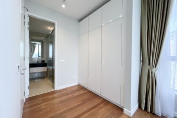 Pavilion Ceylon Hill