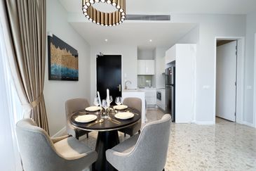 Pavilion Ceylon Hill