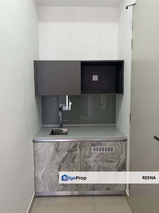 Trion2@KL, in Chan Sow Lin, near KL City Centre, TRX and Cheras,3 Bedroom 2 Bathroom: Low Density Condo with Sky Pool!, Kuala Lumpur, Pudu