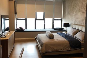 EXSIM | Ceylonz Suites