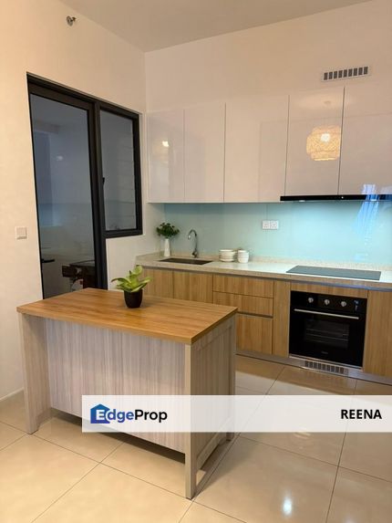 Sunway Belfield@KL City Maharajalela, nearKL Sentral and Mid Valley, PNB118,3 Bedder Serviced Residence, Forest In The City and Easy walk to Monorail!, Kuala Lumpur, KL City