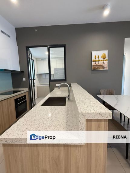 Sunway Belfield@KL City Maharajalela, nearKL Sentral and Mid Valley, PNB118,3 Bedder Serviced Residence, Forest In The City and Easy walk to Monorail!, Kuala Lumpur, KL City