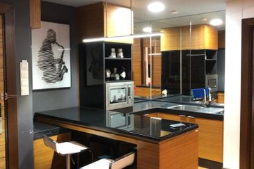 Dua Sentral Residential Tower