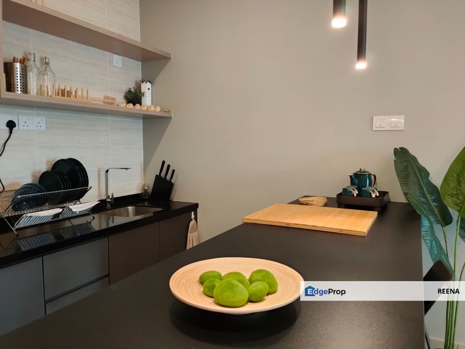 Chan Sow Lin near Sungai Besi, Pudu, Serviced Residence for Rent , Affordable 2 Bedroom 2 Bathroom Unit , Kuala Lumpur, Pudu