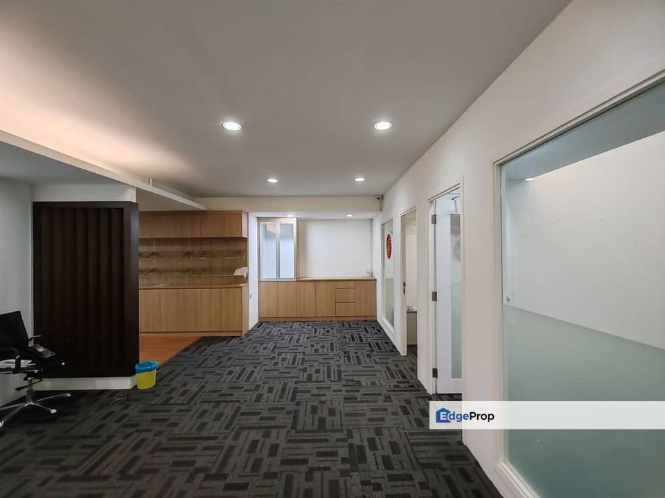 Convenience + Easy Acess and Style in A Central Business Environment + Residential Area in Sri Hartamas. Plaza Damas 3 , Kuala Lumpur, Sri Hartamas 