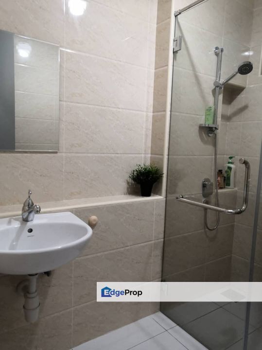 Walk to MRT: 2 Bedroom, 2 Bathroom Premium Apartment in Kuala Lumpur, One Residences, in Jalan Satu,Sungai Besi , near Pudu, Cheras and KL City Centre, Kuala Lumpur, Pudu