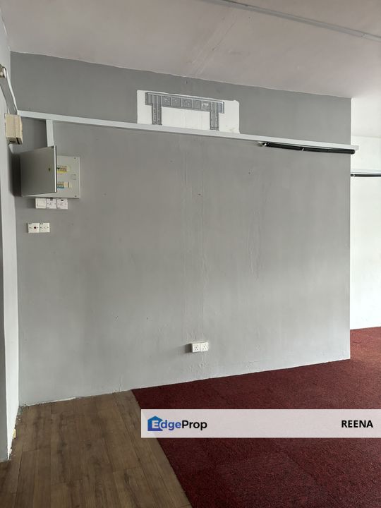Facing Mainroad, Staircase Walk Up Shop/Office in Sri Hartamas, Plaza Damas 3 near TTDI and Mont Kiara , Kuala Lumpur, Sri Hartamas 