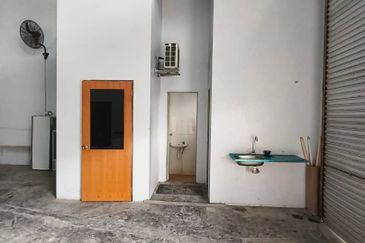 Medan Perniagaan Senawang Jaya