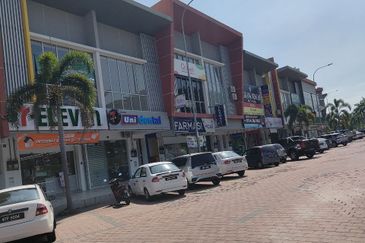 Tiara Biz @ Tiara Sendayan