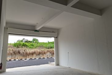 SENAWANG INDUSTRIAL PARK , LINK FACTORY