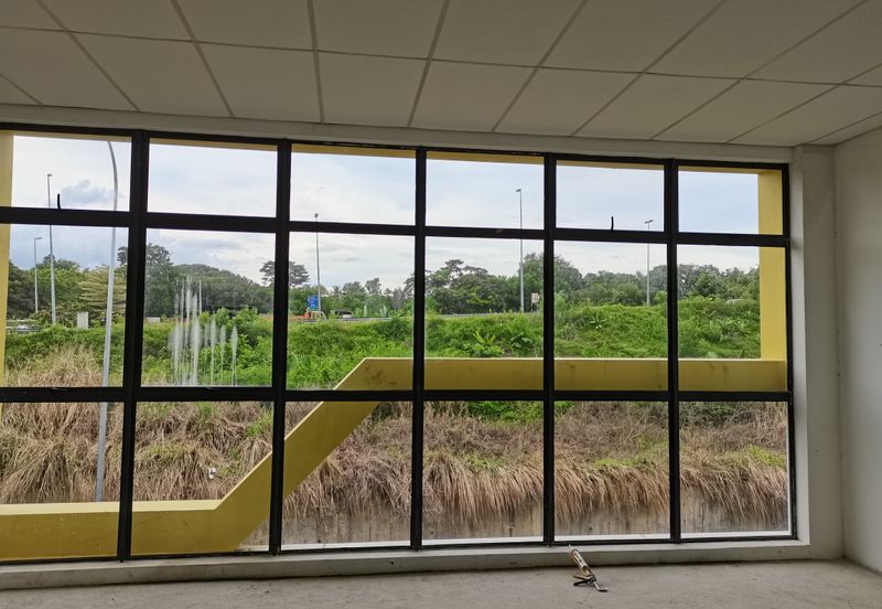 SENAWANG INDUSTRIAL PARK , LINK FACTORY