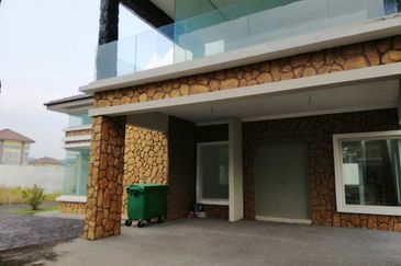 Bandar Warisan Puteri