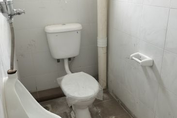 Senawang Industrial Park, Tenanted, Good for Investment