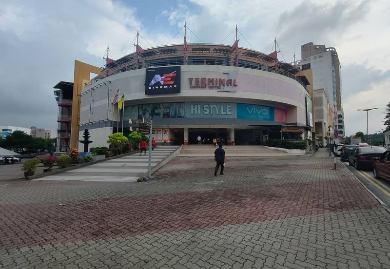 Kompleks Terminal One