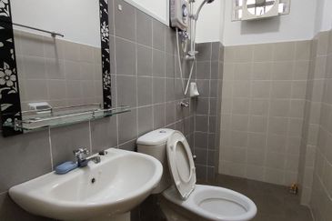 GARDEN VILLA APARTMENT (LAMAN VILLA)