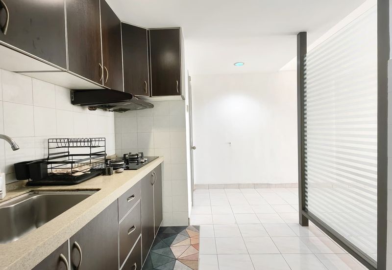 Vista Millennium Condominiums