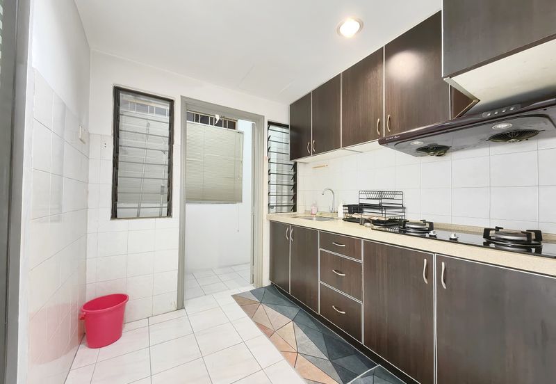 Vista Millennium Condominiums