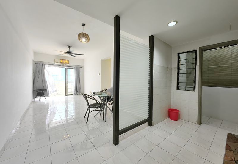 Vista Millennium Condominiums