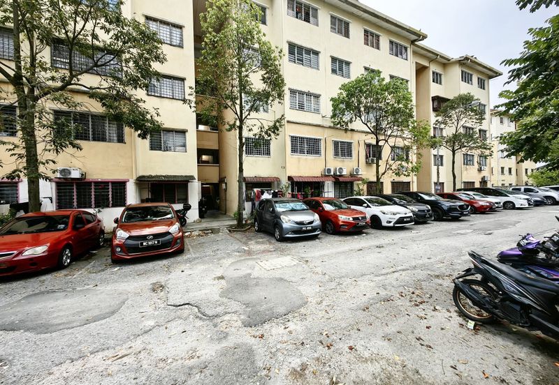 Pangsapuri Seri Pulai (Puchong)