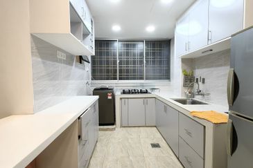 Vista Millennium Condominiums