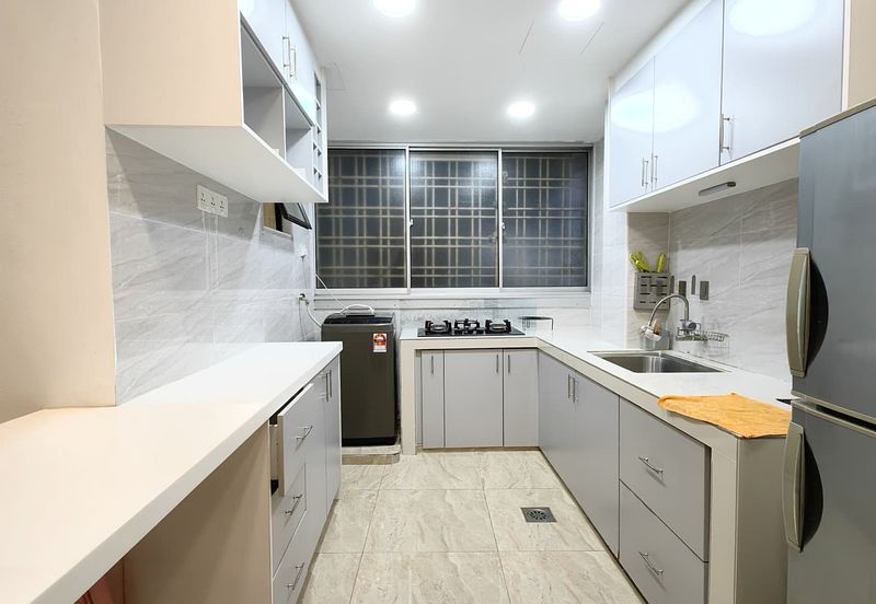 Vista Millennium Condominiums