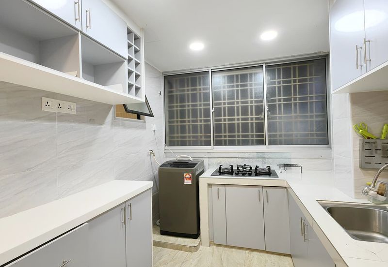 Vista Millennium Condominiums