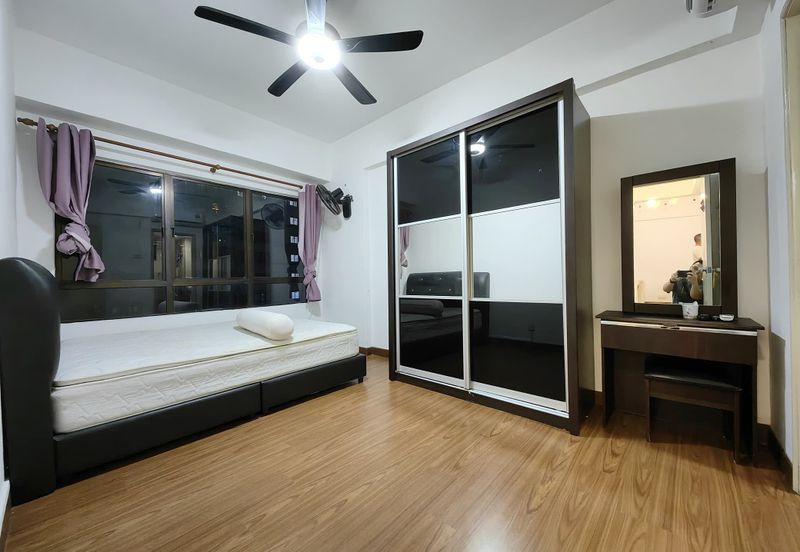 Vista Millennium Condominiums