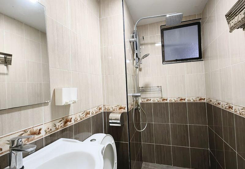 Vista Millennium Condominiums