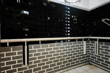 Vista Millennium Condominiums