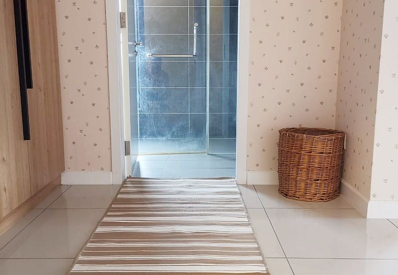 Corner Full Furnish Le Pavillion Condo For Sale, Bandar Puteri Puchong