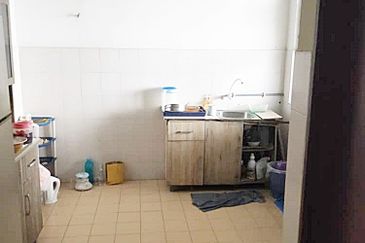 Jalan Saujana Puchong 10/1