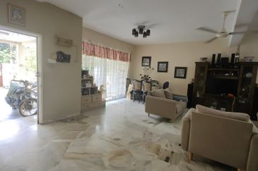 Jalan Saujana Puchong 10/1