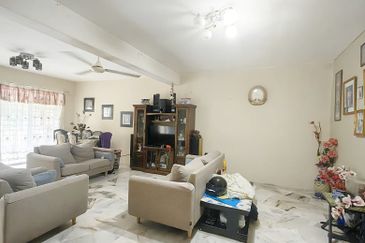 Jalan Saujana Puchong 10/1