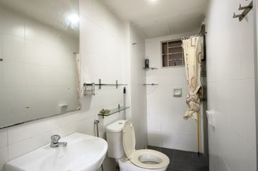 1 Petaling Residences and Commerz