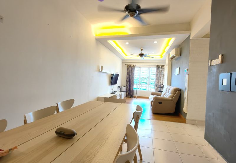 1 Petaling Residences and Commerz