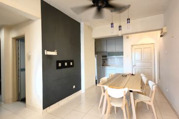 1 Petaling Residences and Commerz