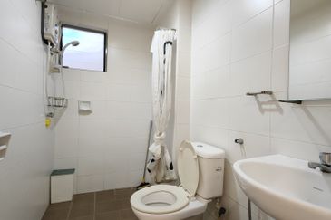 1 Petaling Residences and Commerz