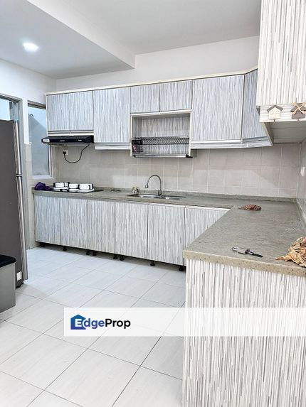 Koi Kinrara Suites, Puchong For Rent, 2 Car Park Puchong Jaya Near IOI Mall Sunway, Selangor, Puchong