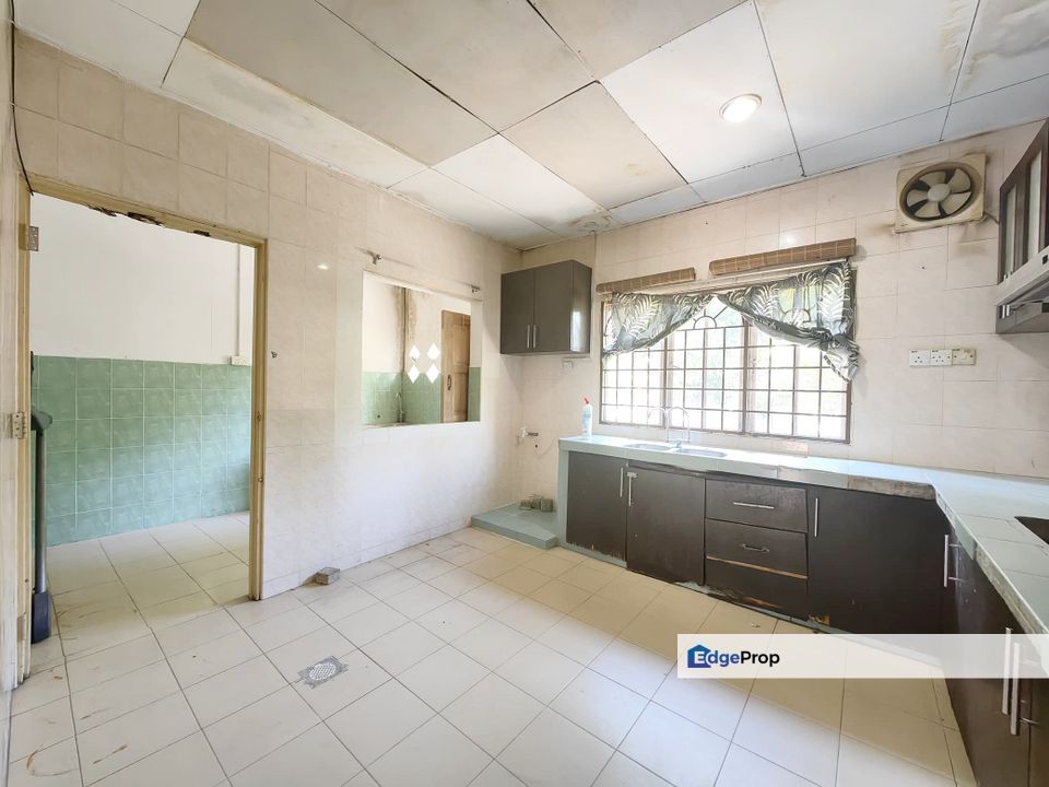 Taman Putra Prima, Puchong 20'x80' Double Storey Terrace House For Sale, Selangor, Puchong