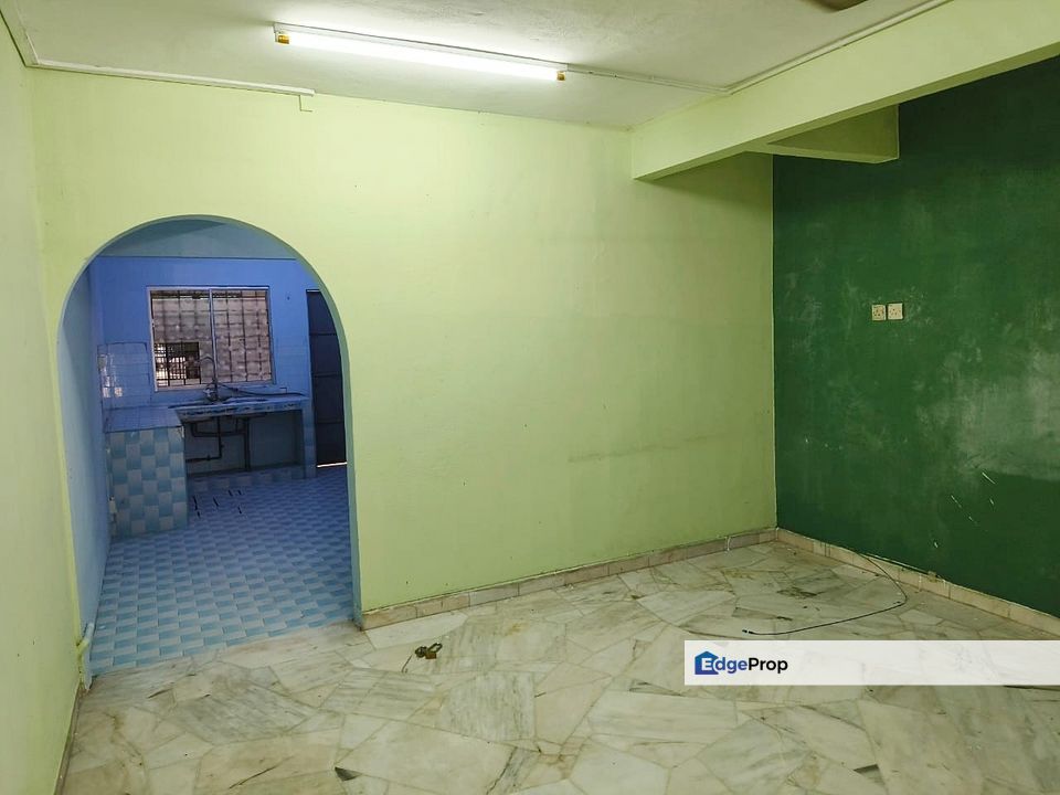 Kampung Pasir Puchong, Puchong Rumah PKNS 2 Storey House, Batu 13 1/2 Puchong, Selangor, Puchong