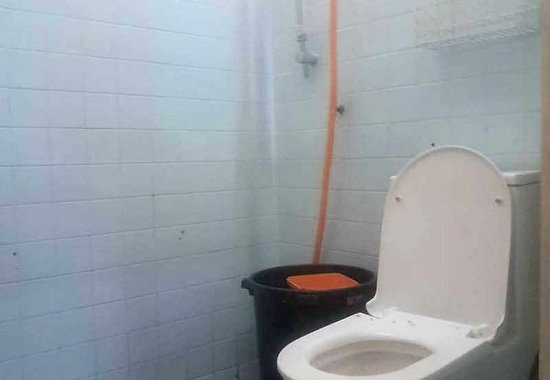 Jalan Taman Kinrara 1/8