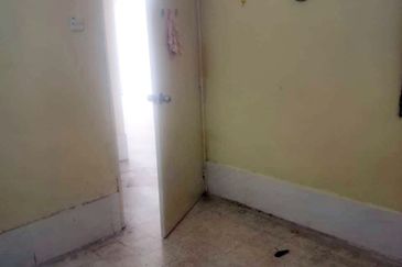 Jalan Taman Kinrara 1/8