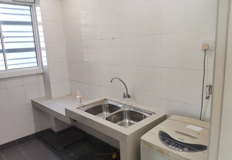 Zefer Hill Residence