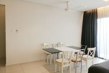 Zefer Hill Residence