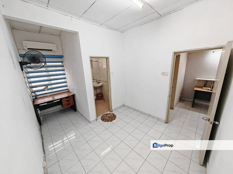 Taman Putra Prima, Puchong 18'x65' Double Storey Terrace House, Taman Putra Prima 4 PP4, Selangor, Puchong